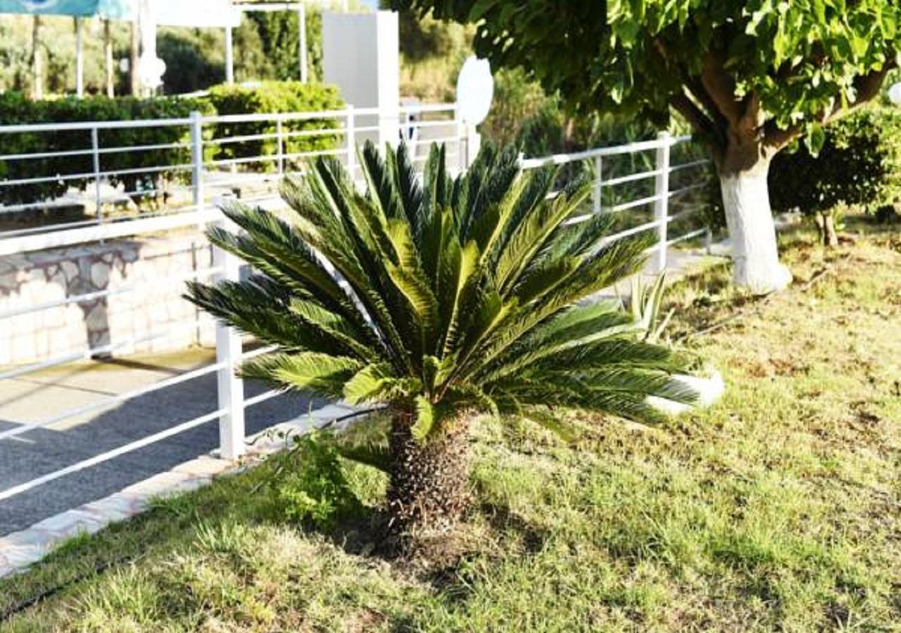 Apartamento Andy'S Gardens Gerani  Exterior foto